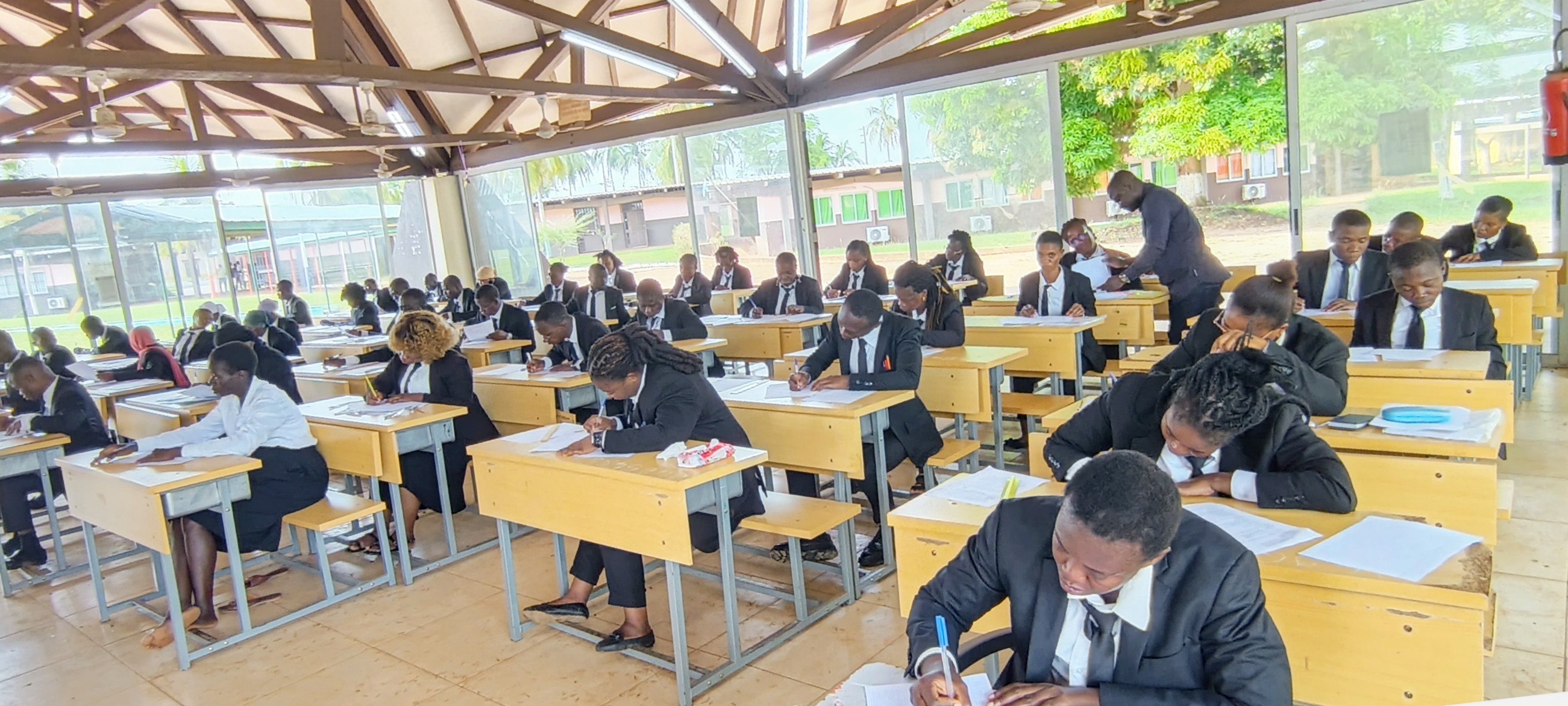 ÉVALUATION COMMUNE 1